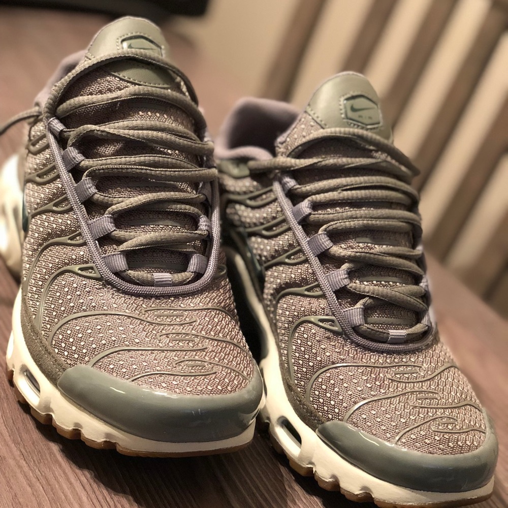 Air Max Plus